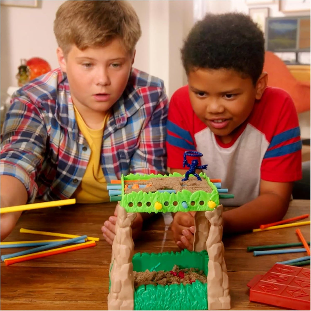 Sink N’ Sand, Quicksand Kids Board Game with Kinetic Sand for Sensory Fun and Learning – Easy Toy Gift Idea, for Preschoolers and Kids Ages 4 and Up