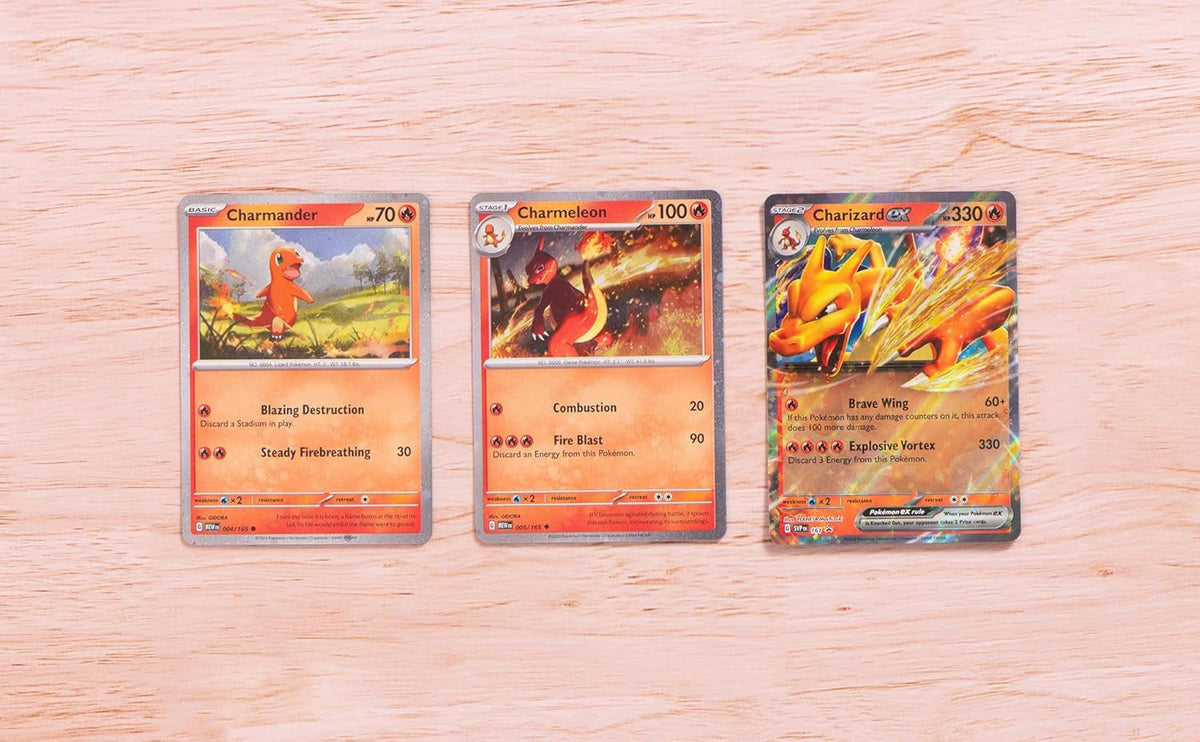 TCG: Charizard Ex Super-Premium Collection (3 Foil Promo Cards, 1 Card-Display Figure & 10 Booster Packs)