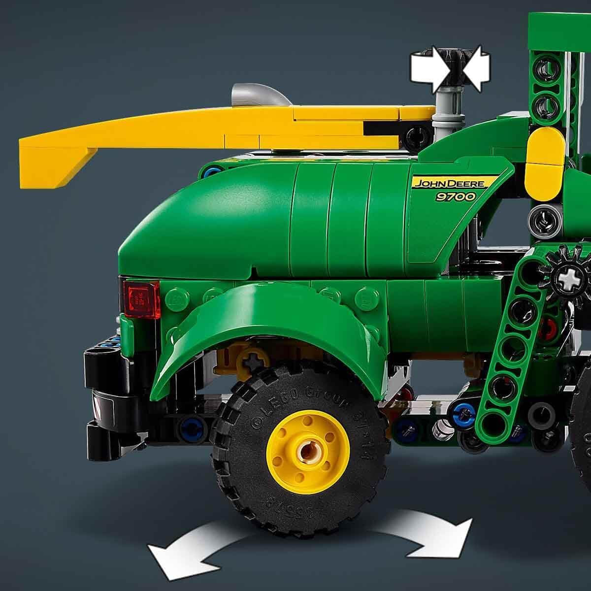 Technic John Deere 9700 Forage Harvester, Tractor Toy for Kids, Farm Set, Vehicle Model Building Kit with Realistic Functions for Imaginative Play, Gift for Boys and Girls Aged 9 plus 42168