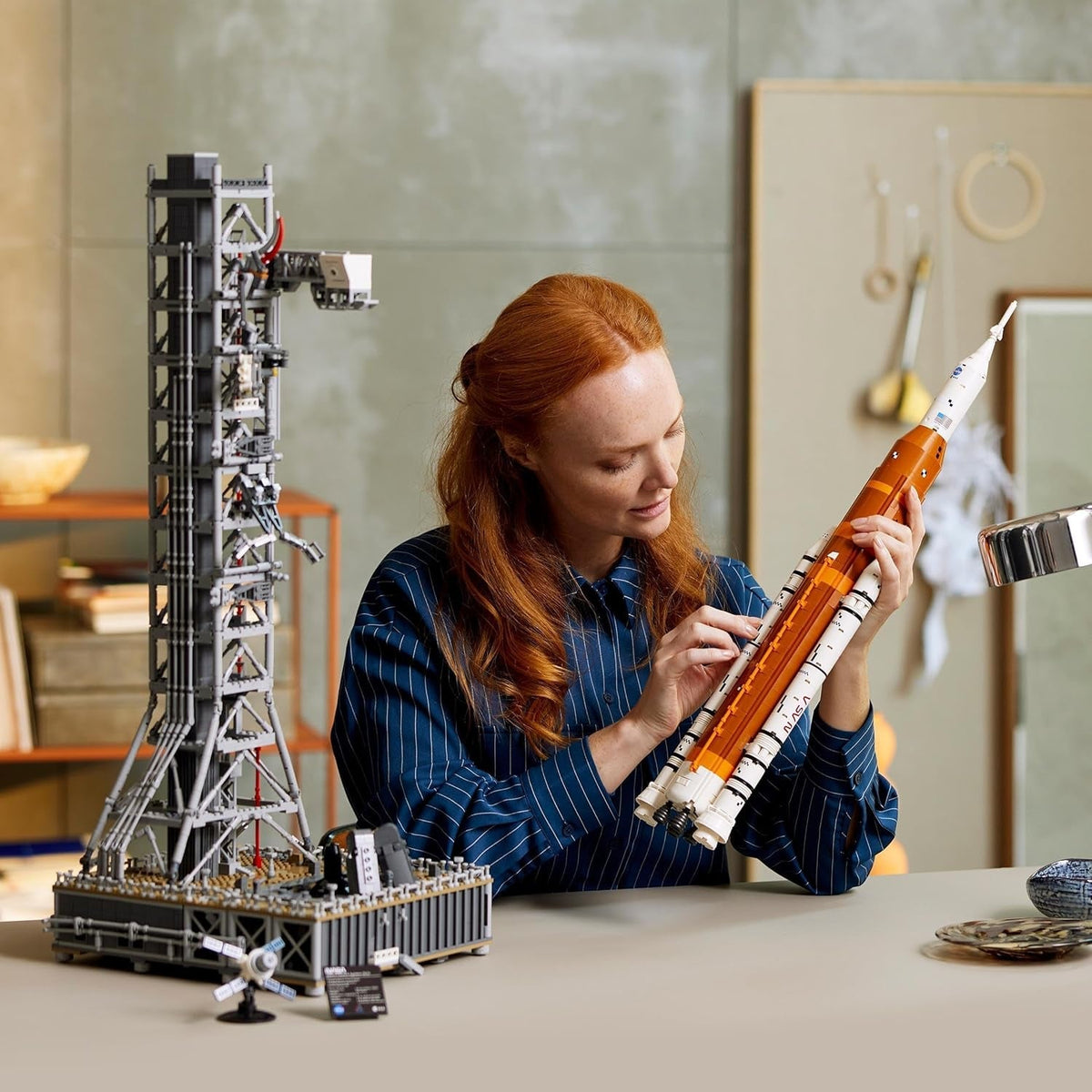 Icons NASA Artemis Space Launch System Set, Model Kit for Adults to Build, Includes an Orion Capsule and Launch Tower, Home and Office Desk Decor, Gifts for Men, Women, Him or Her 10341