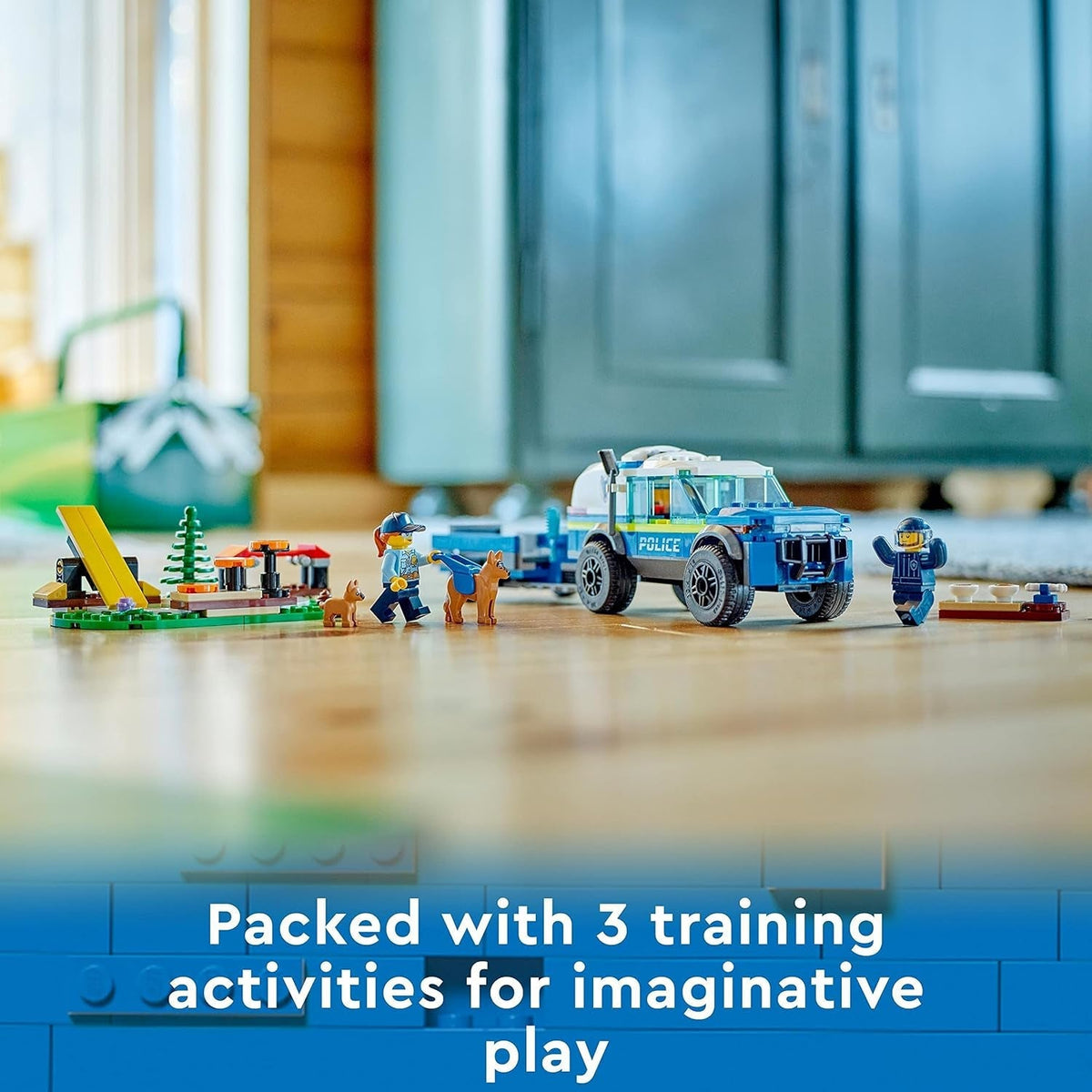 60369 City Mobile Police Dog Training Set, SUV Toy Car with Trailer, Obstacle Course and Puppy Figures, Animal Playset for Boys and Girls Aged 5 Plus