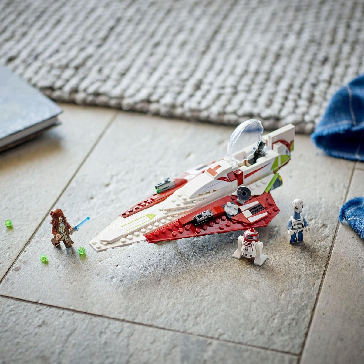 Star Wars Obi-Wan Kenobi’S Jedi Starfighter, Buildable Toy for 7 plus Year Old Boys & Girls, with Taun We Minifigure, Droid Figure and Lightsaber, Attack of the Clones Set, Gift Idea 75333