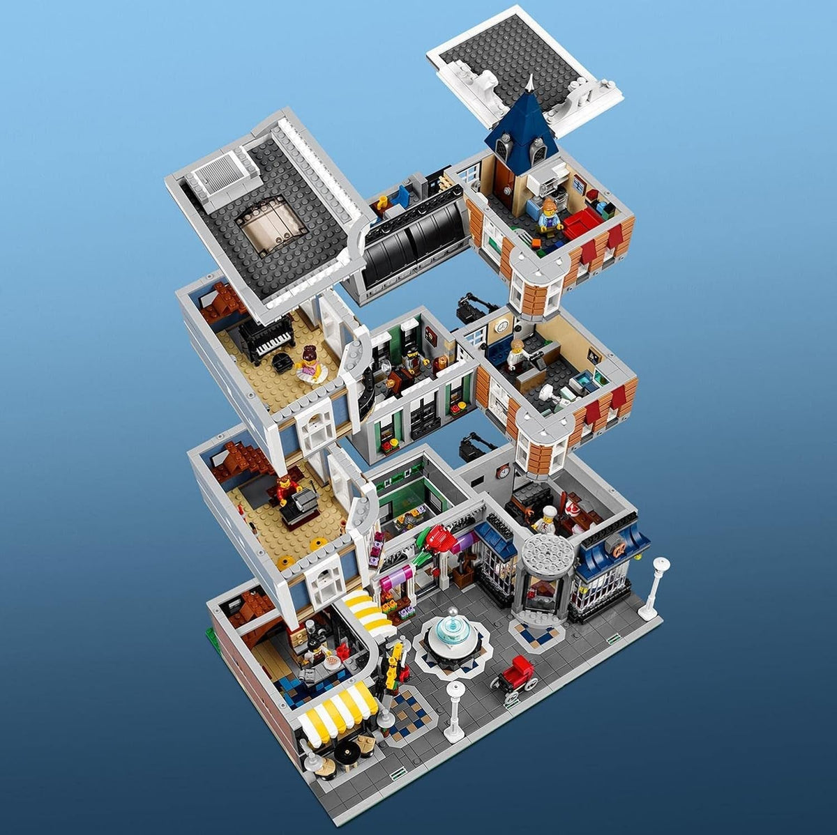 10255 Creator Assembly Square Set, Massively Modular Model Building Kit with Shops, Roof Terrace, 8 Minifigures and Much More, for Ages 16 Plus
