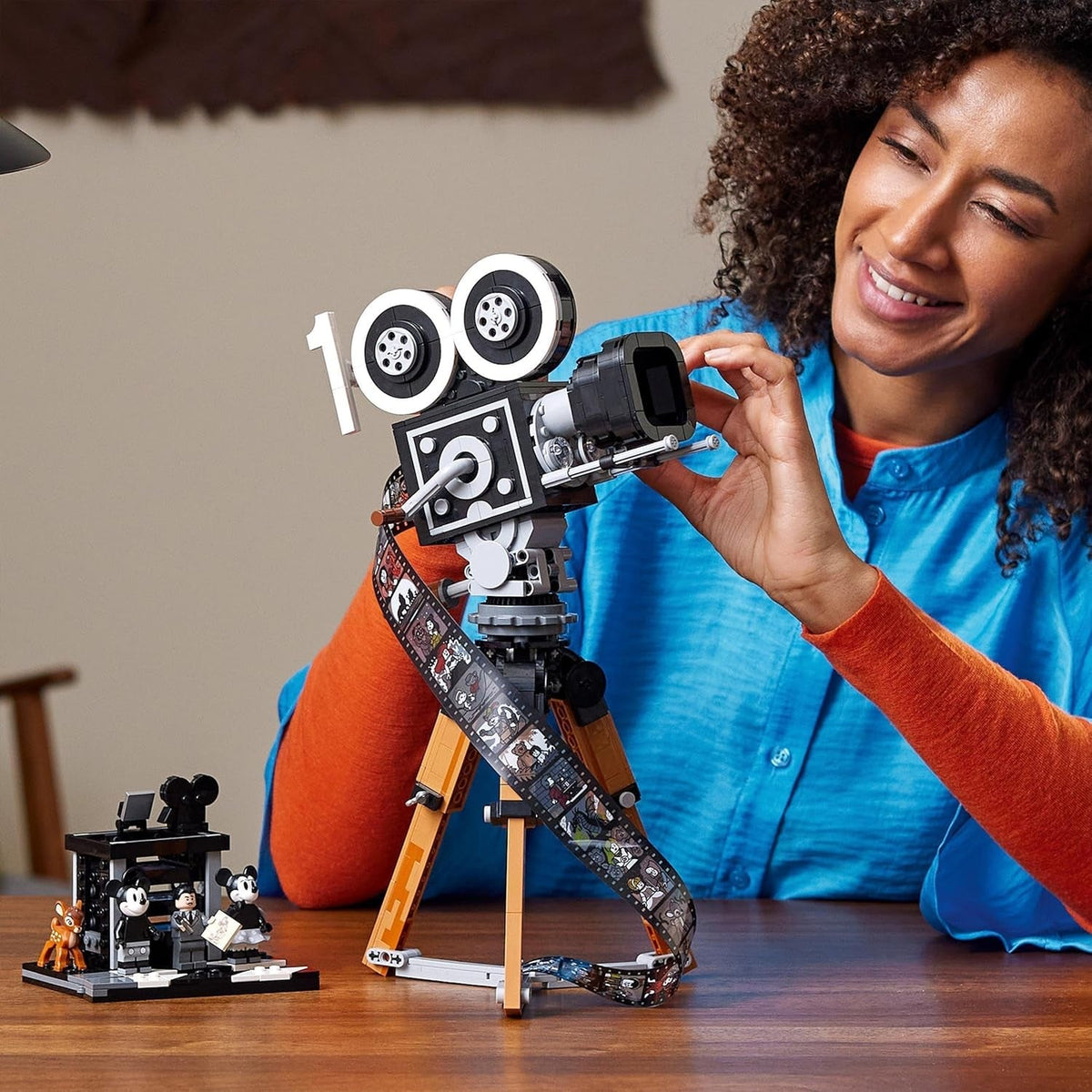 Disney Walt Disney Tribute Camera, Memorabilia Set for Adults with Mickey and Minnie Mouse Minifigures, plus Bambi & Dumbo Figures, Collectible Gifts for Women and Men 43230