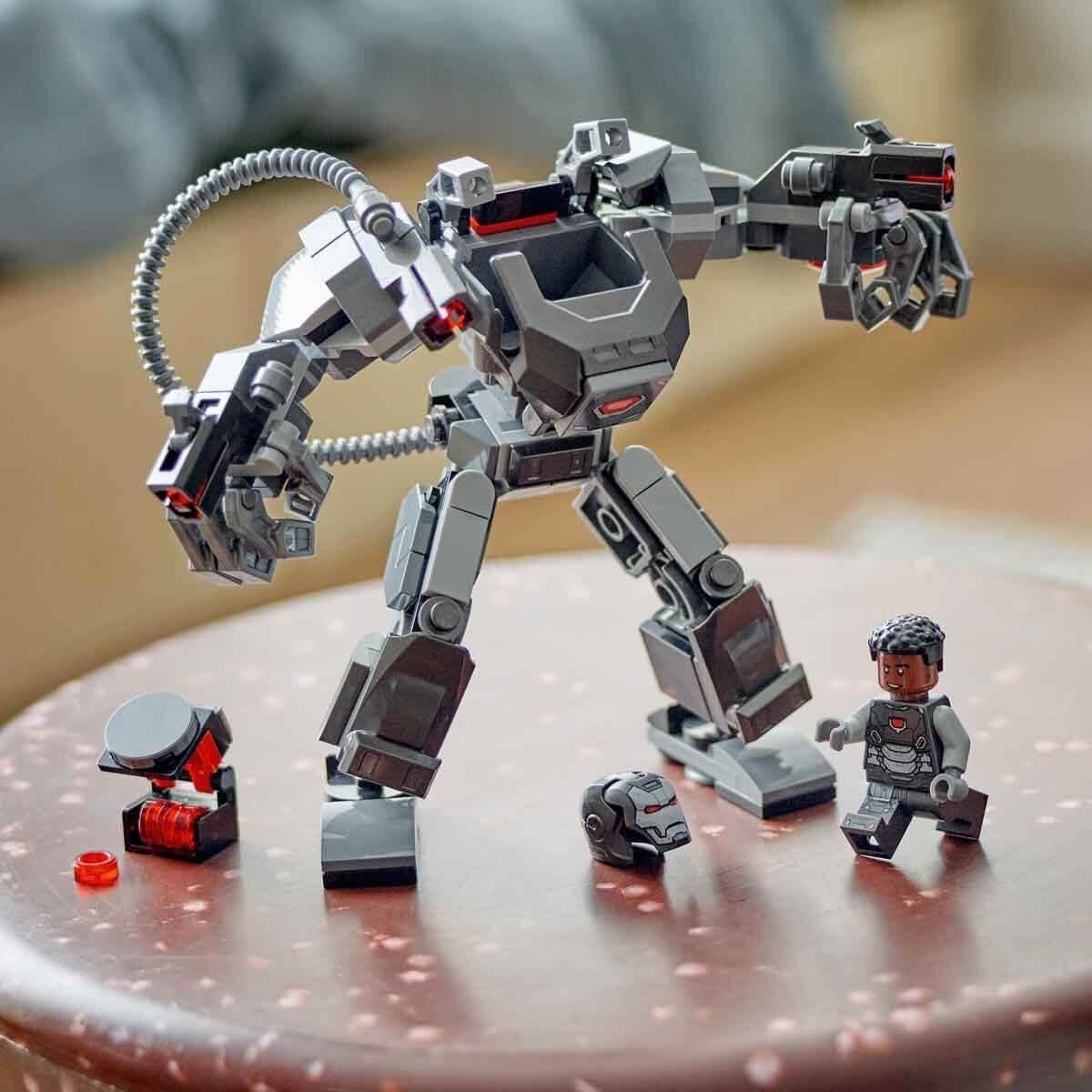 Marvel War Machine Mech Armour, Buildable Toy Action Figure for Kids with 3 Stud Shooters, Legendary Character from the MCU, Gifts for Boys and Girls Aged 6 plus Years Old 76277