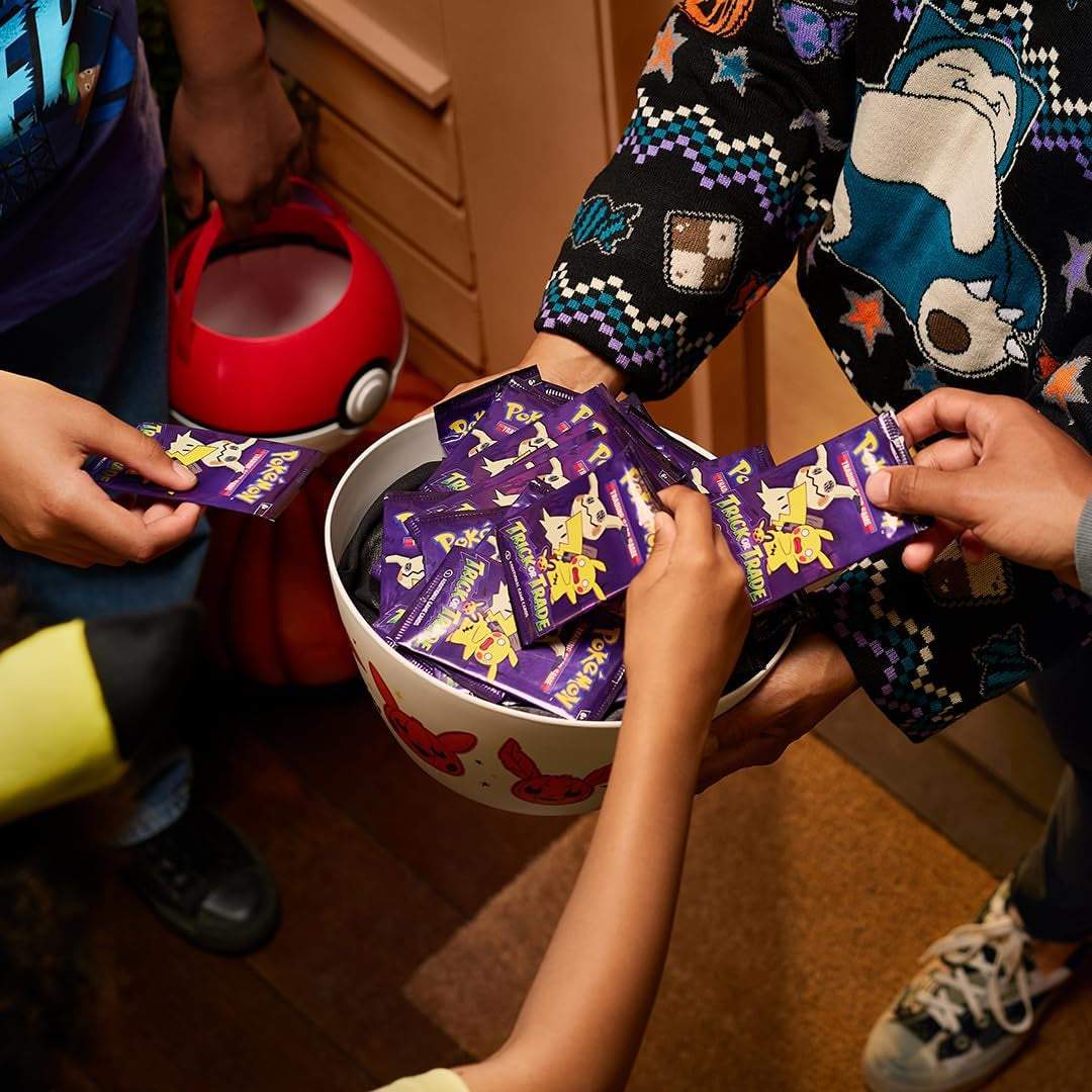 TCG: Trick or Trade Booster Bundle