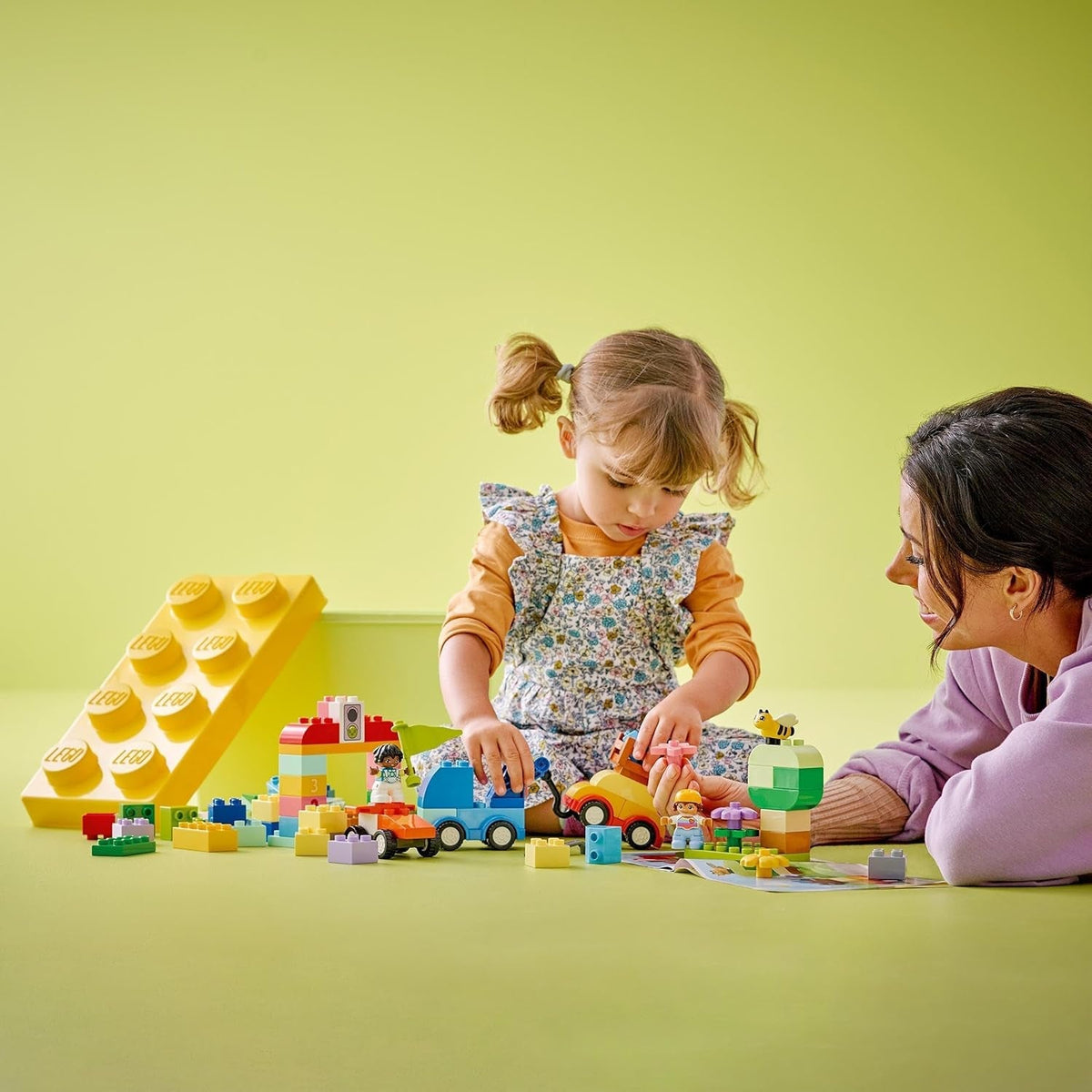DUPLO Classic Cars and Trucks Brick Box Toddler Learning Toys, Features a Race Car and Truck Toy for 18 Month Old Boys & Girls, Creative Vehicle Set to Develop Fine Motor Skills 10439