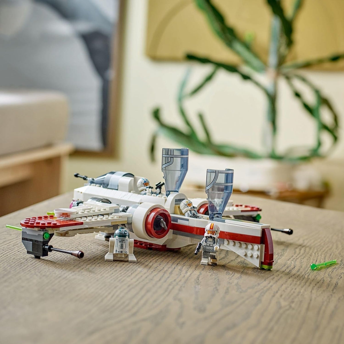 Star Wars 75402 ARC-170 Starfighter Building Toy with 3 Clone Pilot Minifigures, plus an R4-P44 Droid Figure, Birthday Gift Idea for Revenge of the Sith Fans, 9+ Year Old Boys and Girls