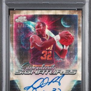 Basketball Topps Karl Malone 2025 Topps Cosmic Chrome Singularity Signatures Superfractor #'D 1/1 PSA 7